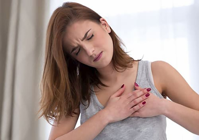 Bí kíp massage ngực giảm đau hiệu quả dành cho nữ